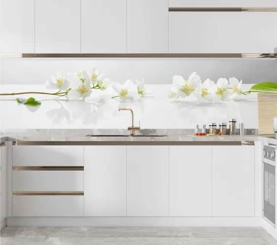 Ile kosztuje panel szklany do kuchni? Ceny, które Cię zaskoczą