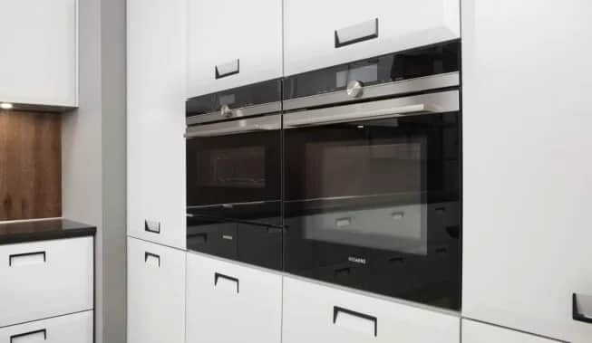 Czym myć szafki kuchenne lakierowane, aby ich nie uszkodzić?