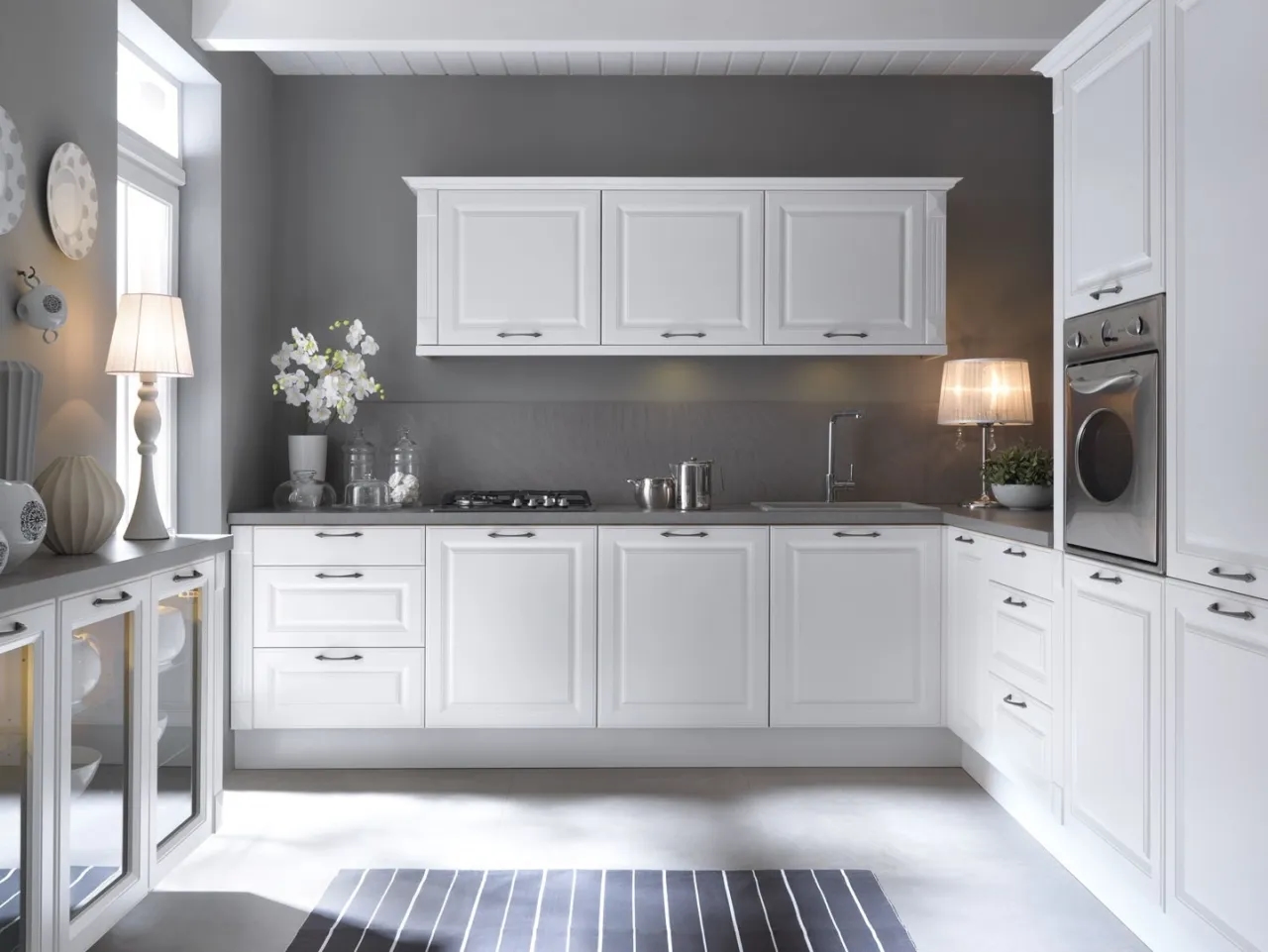 Jakie ściany do białych mebli w kuchni? Odkryj idealne kolory