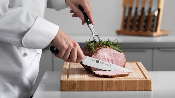 dobry nóż do mięsa i pieczeni